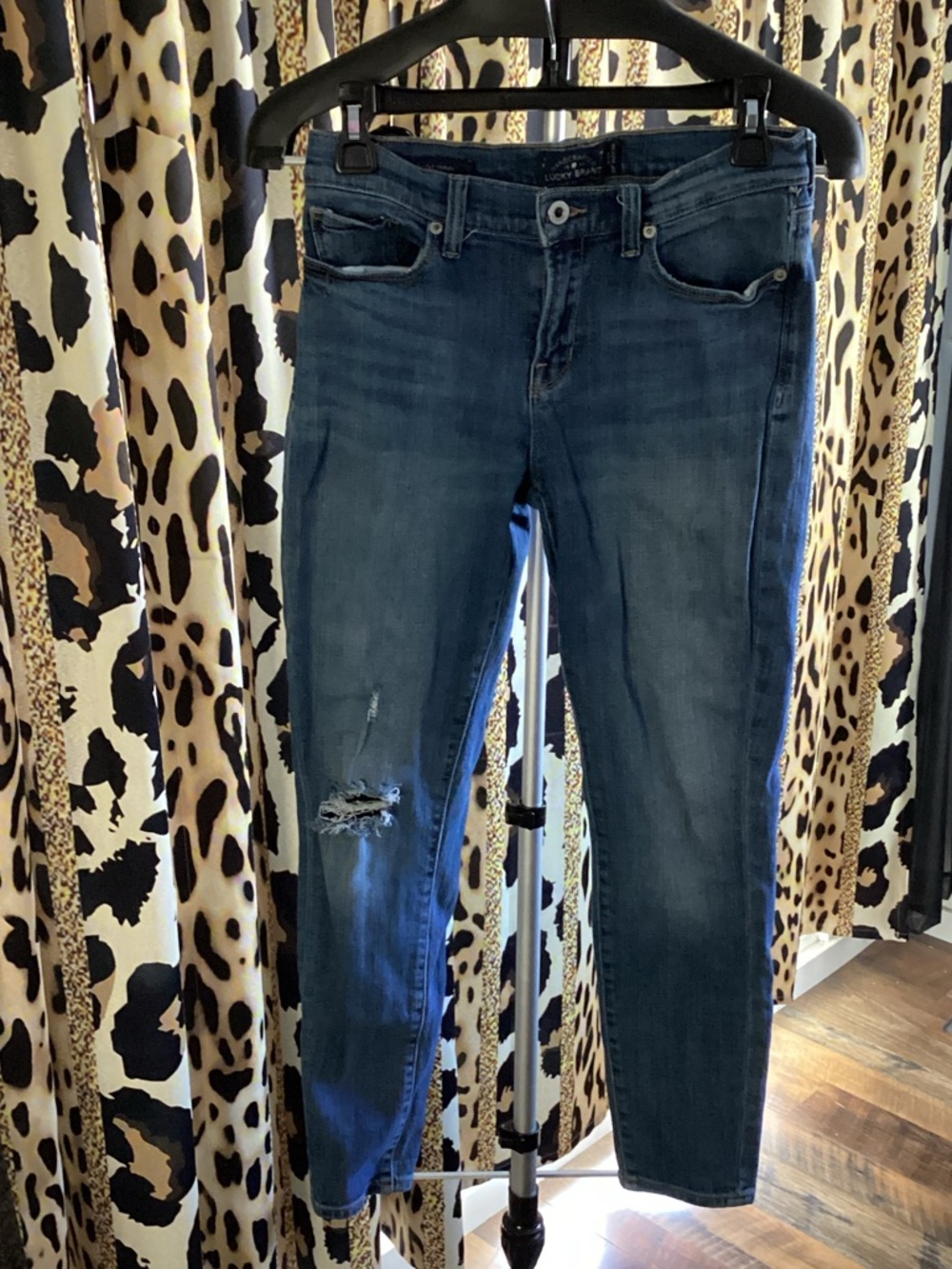 Lucky Brand Dark Blue Skinny Jeans with Knee Distress